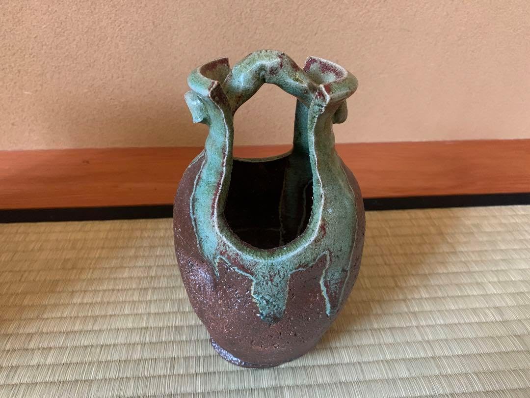 保管品 花器 花生け 花瓶 鶴首 細い壺 共箱付き 陶器 黒朱色 美しい